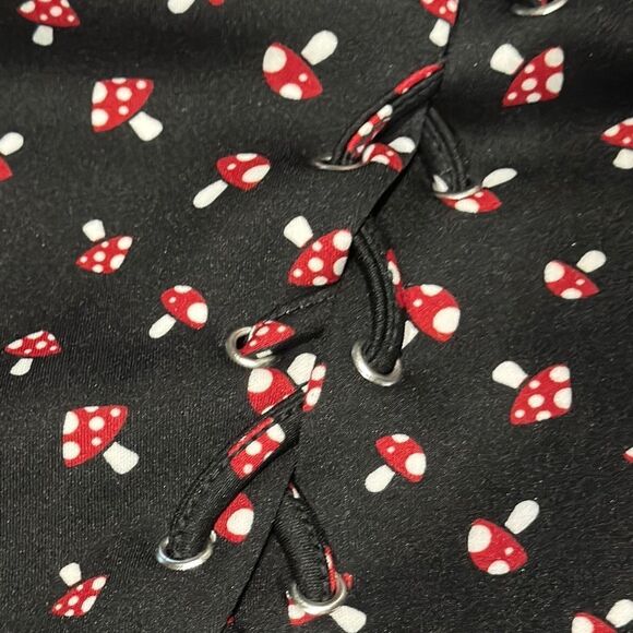 hot topic mushroom 
  Print Black tire up skater  Skirt - Picture 3 of 8
